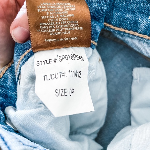 Kut from the Kloth Dayna skinny jeans - Picture 10 of 12